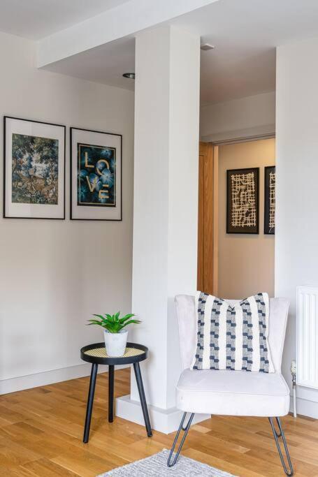 Stunning 2 Bedroom Apartment In Converted Chapel Bath Zewnętrze zdjęcie
